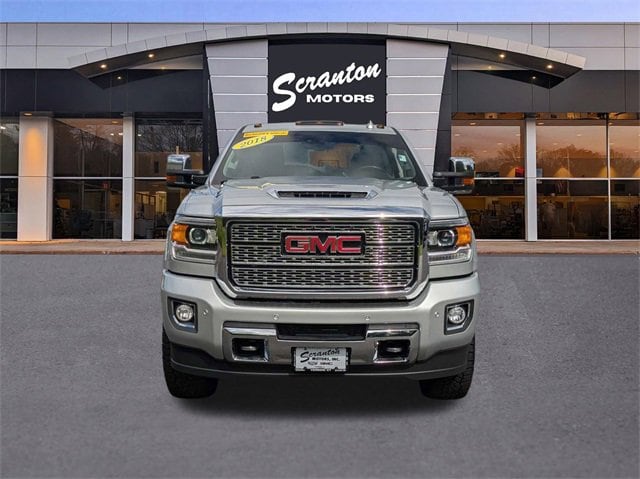 Used 2018 GMC Sierra 2500 Denali HD Denali with VIN 1GT12UEY2JF147584 for sale in Vernon, CT