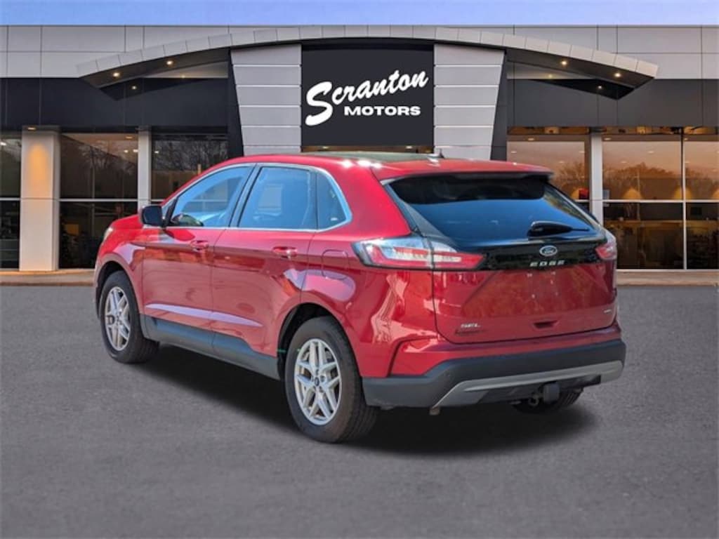 Used 2022 Ford Edge SEL
