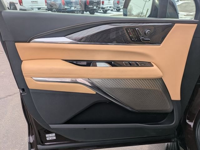 2025 Cadillac Escalade IQ Sport 2 - Photo 10