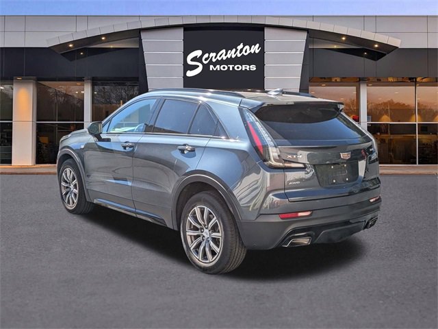 2019 Cadillac XT4 Sport photo 3