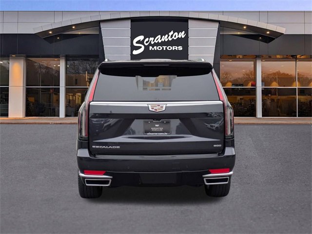 2023 Cadillac Escalade Premium Luxury photo 4