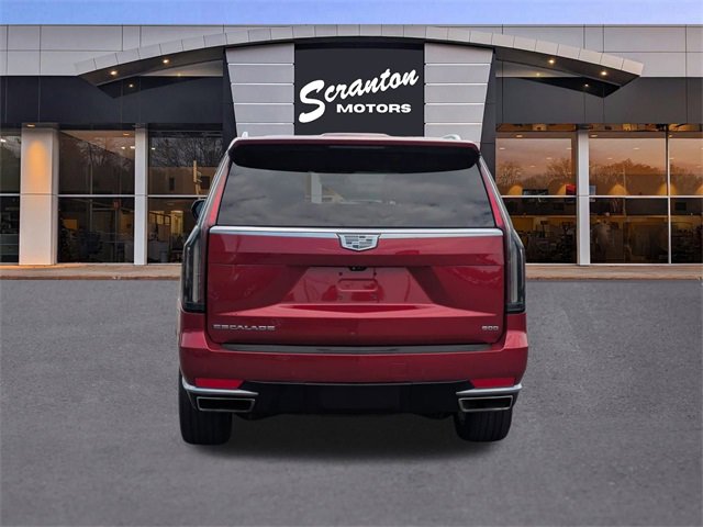 2021 Cadillac Escalade Premium Luxury photo 4