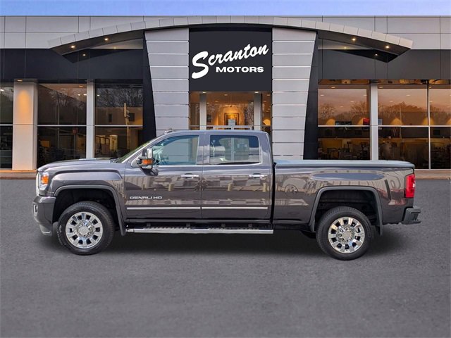 2016 Gmc Sierra 2500 HD Denali photo 2