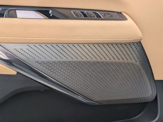2025 Cadillac Escalade IQ Sport 2 - Photo 12