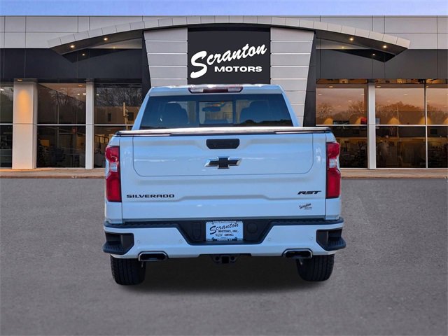 2022 Chevrolet Silverado 1500 RST photo 4
