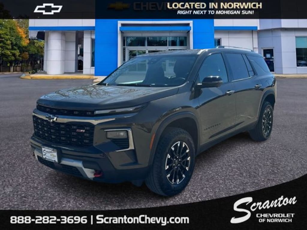 Used 2024 Chevrolet Traverse Z71 SUV