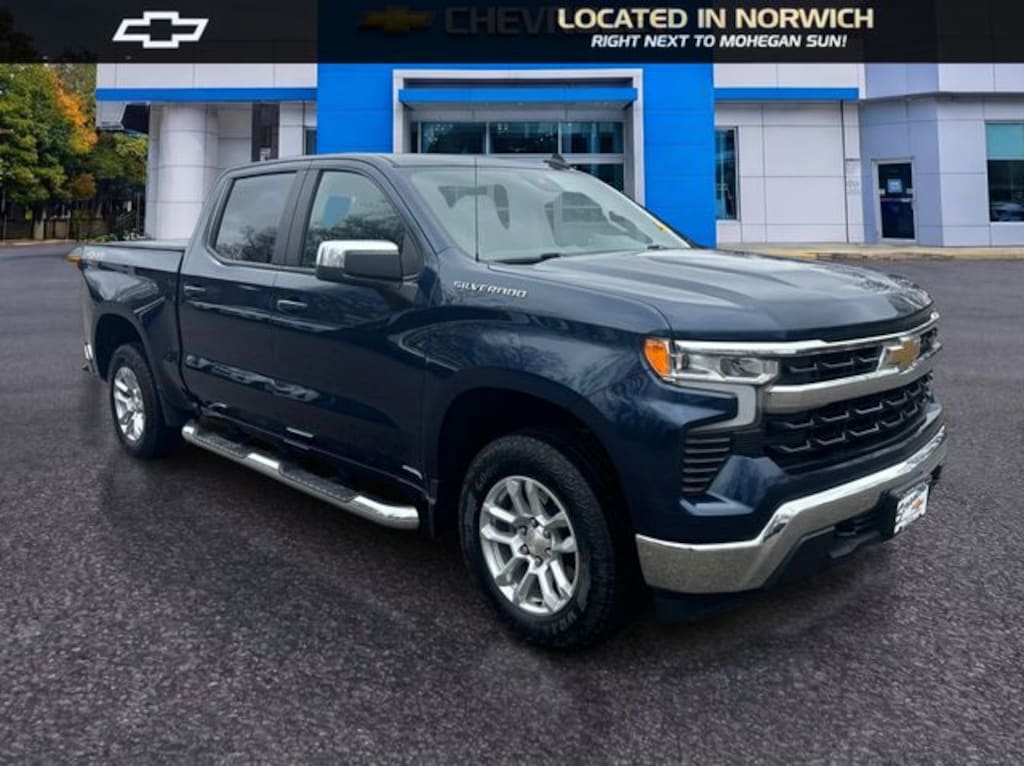 Used 2023 Chevrolet Silverado 1500 LT w/1LT Truck Crew Cab