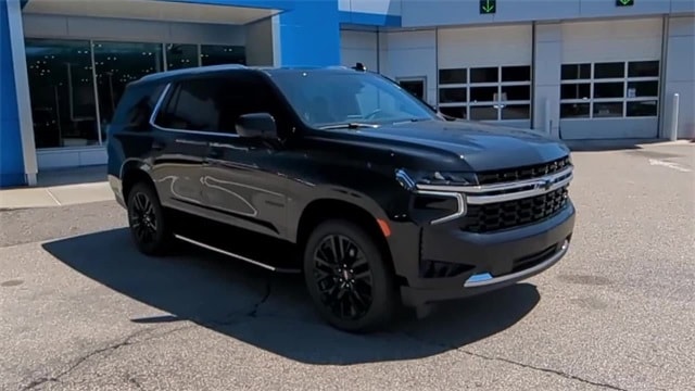 Used 2024 Chevrolet Tahoe LS with VIN 1GNSKMKD0RR420433 for sale in Vernon, CT
