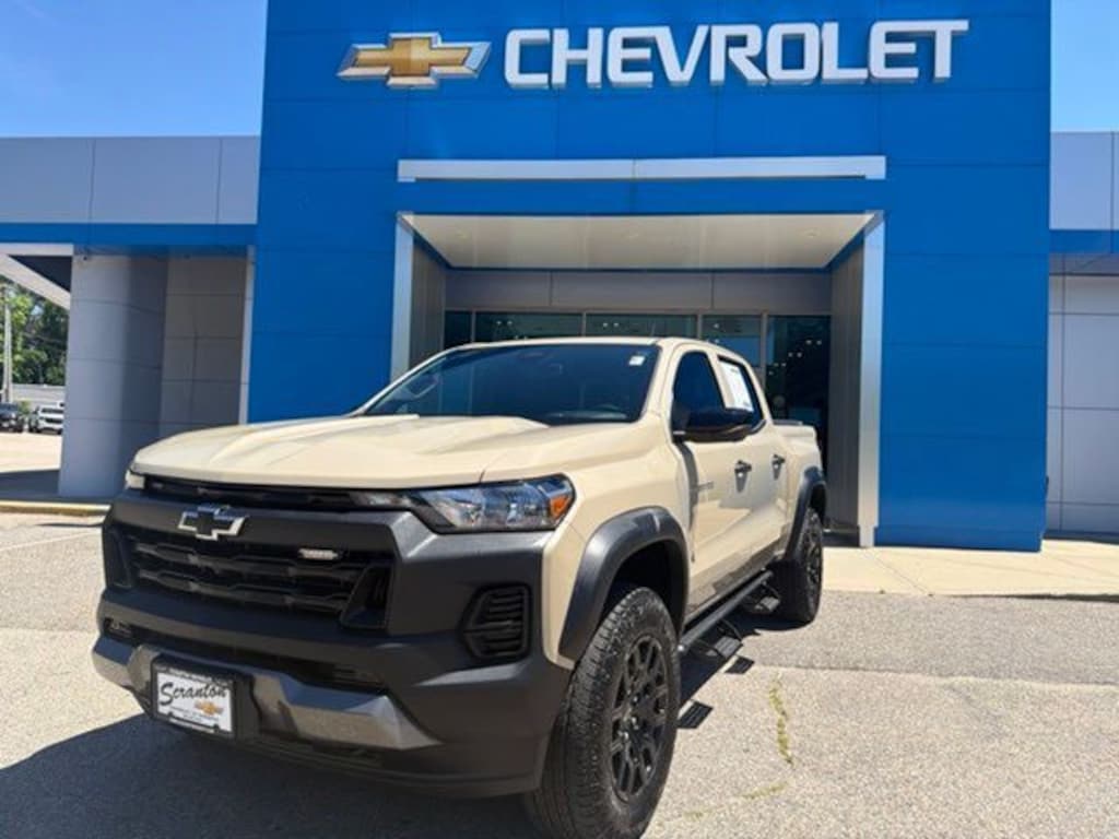 Used 2023 Chevrolet Colorado Trail Boss Truck Crew Cab