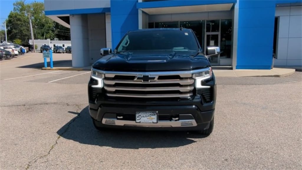 Certified 2022 Chevrolet Silverado 1500 High Country Truck Crew Cab