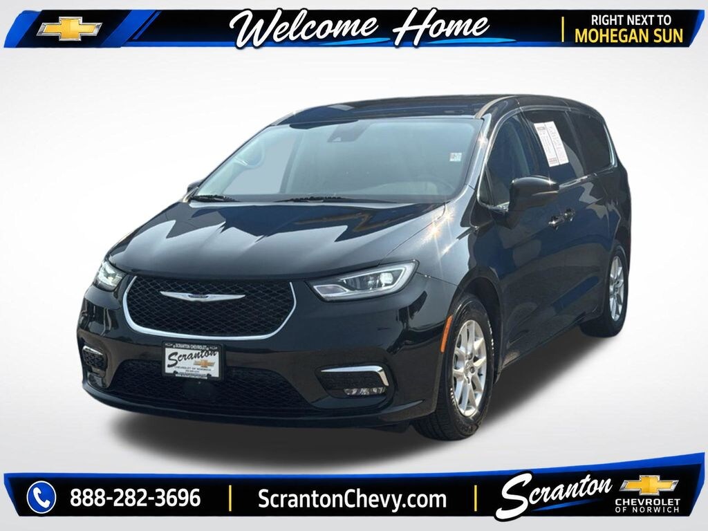 Used 2023 Chrysler Pacifica Touring L Van Passenger Van