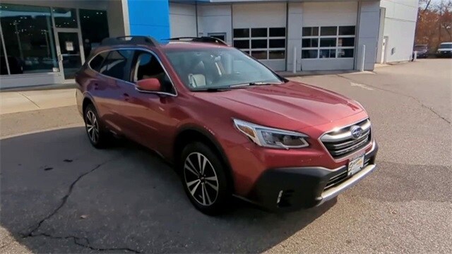 Used 2020 Subaru Outback Limited with VIN 4S4BTGND8L3135407 for sale in Vernon, CT