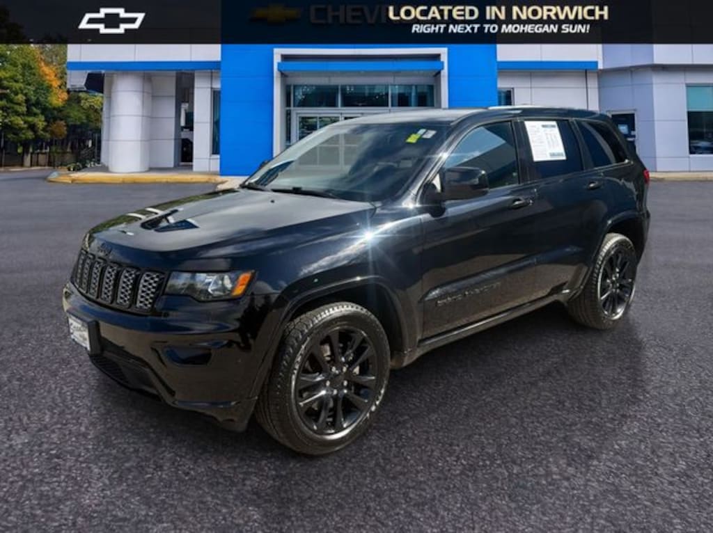 Used 2021 Jeep Grand Cherokee Laredo SUV