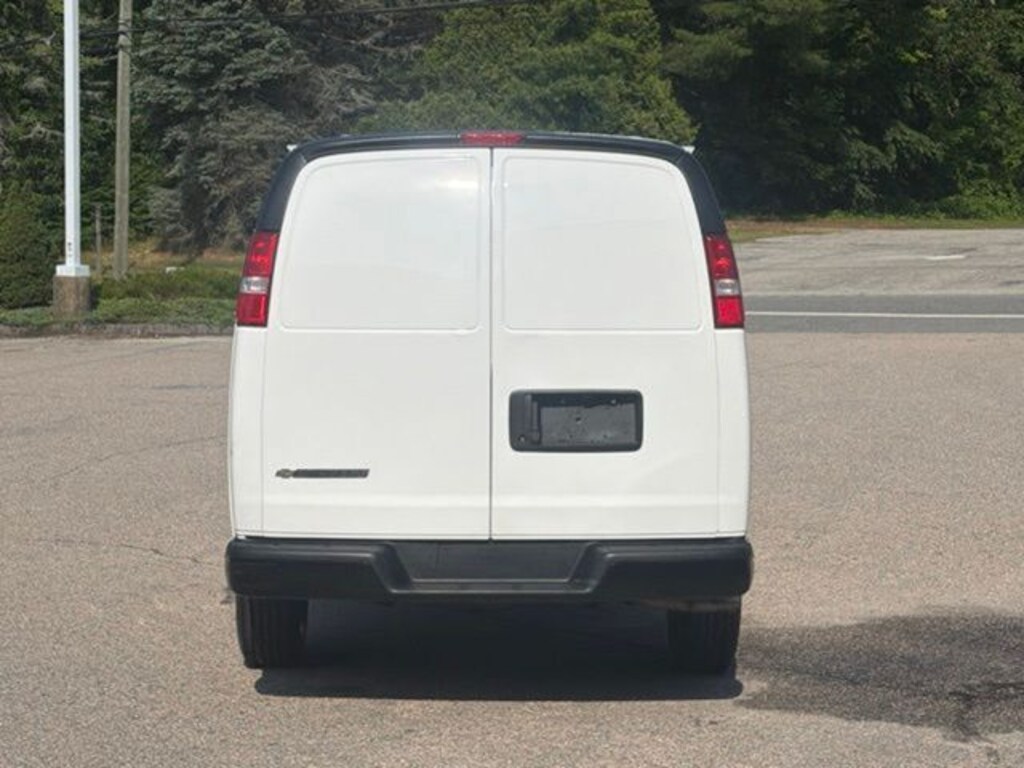 Used 2025 Chevrolet Express Cargo 2500 Work Van Van Cargo Van