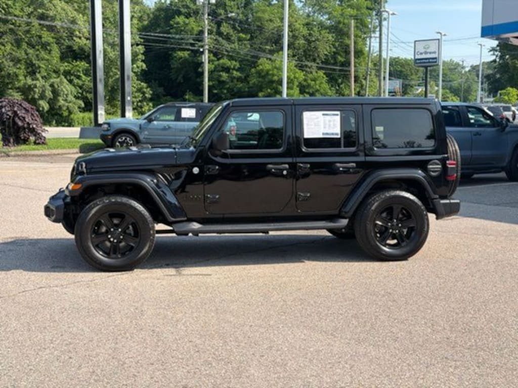Used 2020 Jeep Wrangler Unlimited Sahara SUV