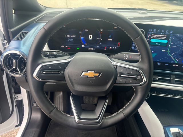 2025 Chevrolet Equinox EV LT - Photo 18