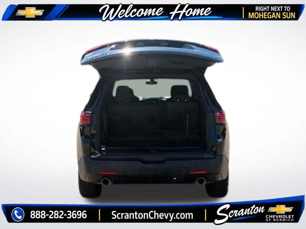Used 2023 Chevrolet Traverse LT Cloth w/1LT SUV