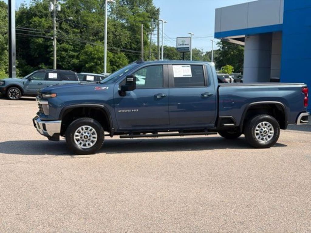 Used 2025 Chevrolet Silverado 2500 HD LT Truck Crew Cab