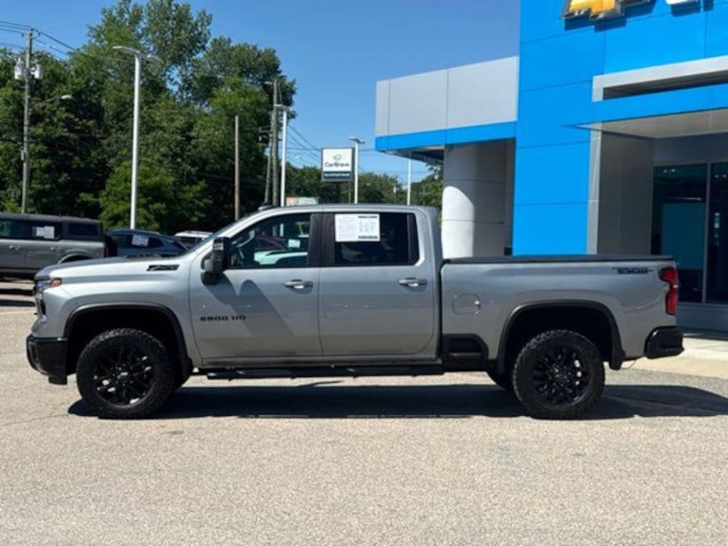 Used 2025 Chevrolet Silverado 2500 HD LT Truck Crew Cab