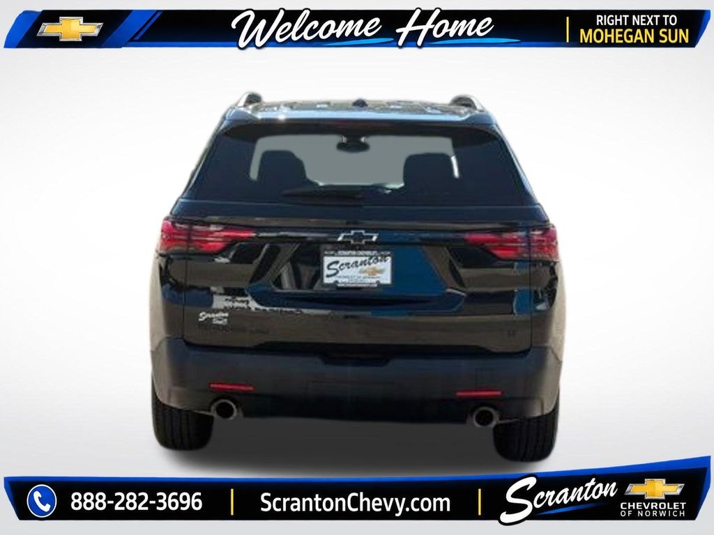 Used 2023 Chevrolet Traverse LT Cloth w/1LT SUV