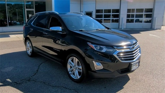 Used 2018 Chevrolet Equinox Premier with VIN 3GNAXVEV2JL127300 for sale in Vernon, CT