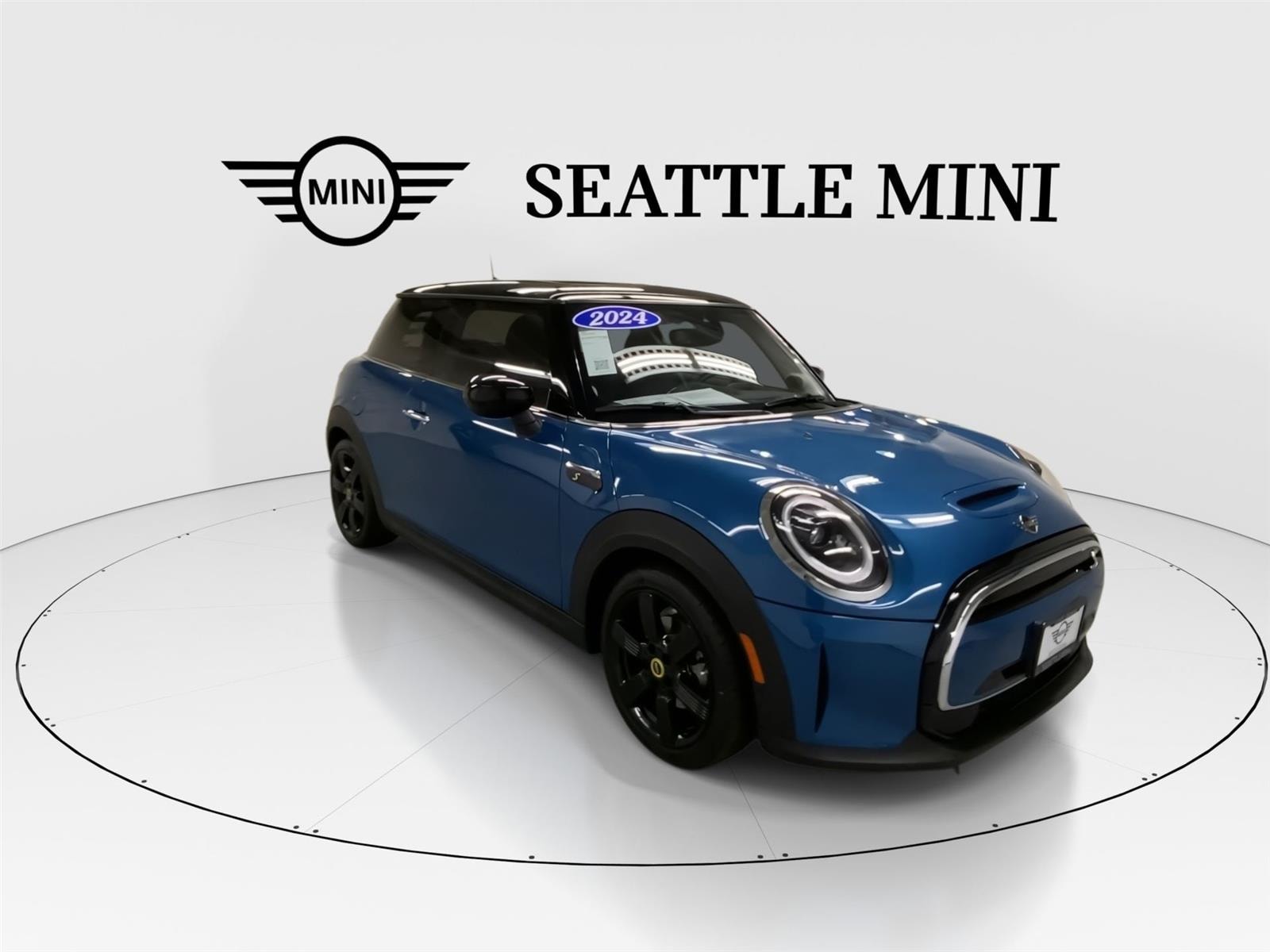 Used 2024 MINI Hardtop 2 Door SE with VIN WMW13DJ05R2V32537 for sale in Seattle, WA