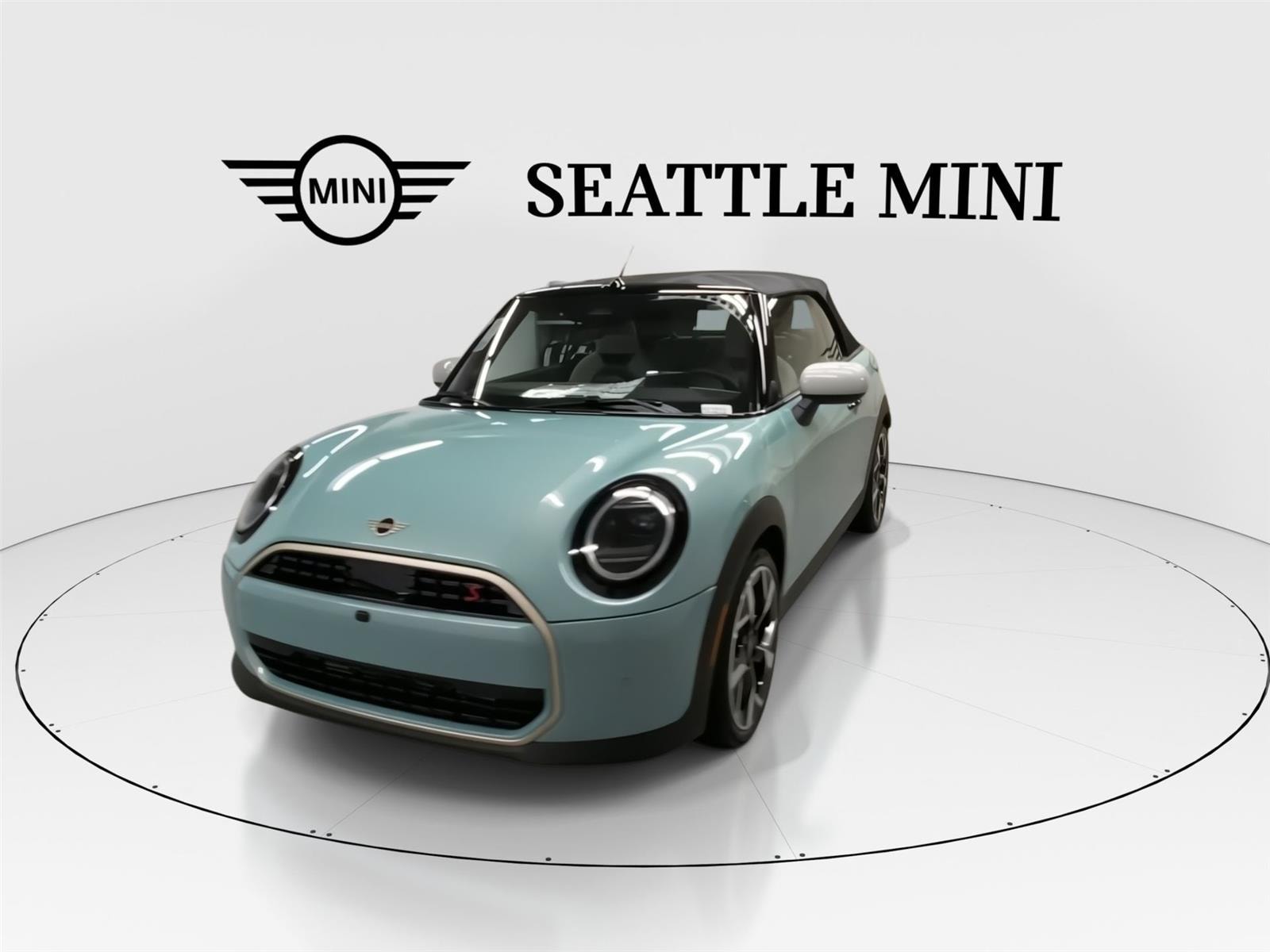 2026 Mini Cooper Convertible Iconic photo 4