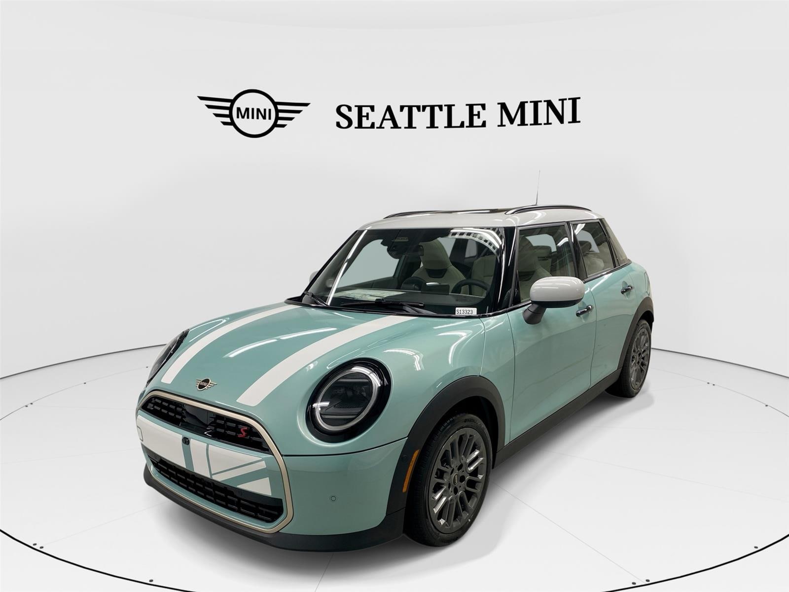 2026 MINI Hardtop 4 Door S's photo