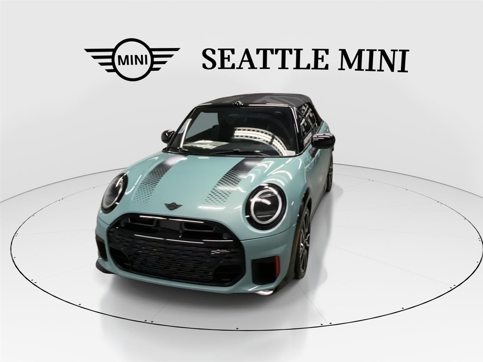 2026 Mini Cooper Convertible Iconic photo 4