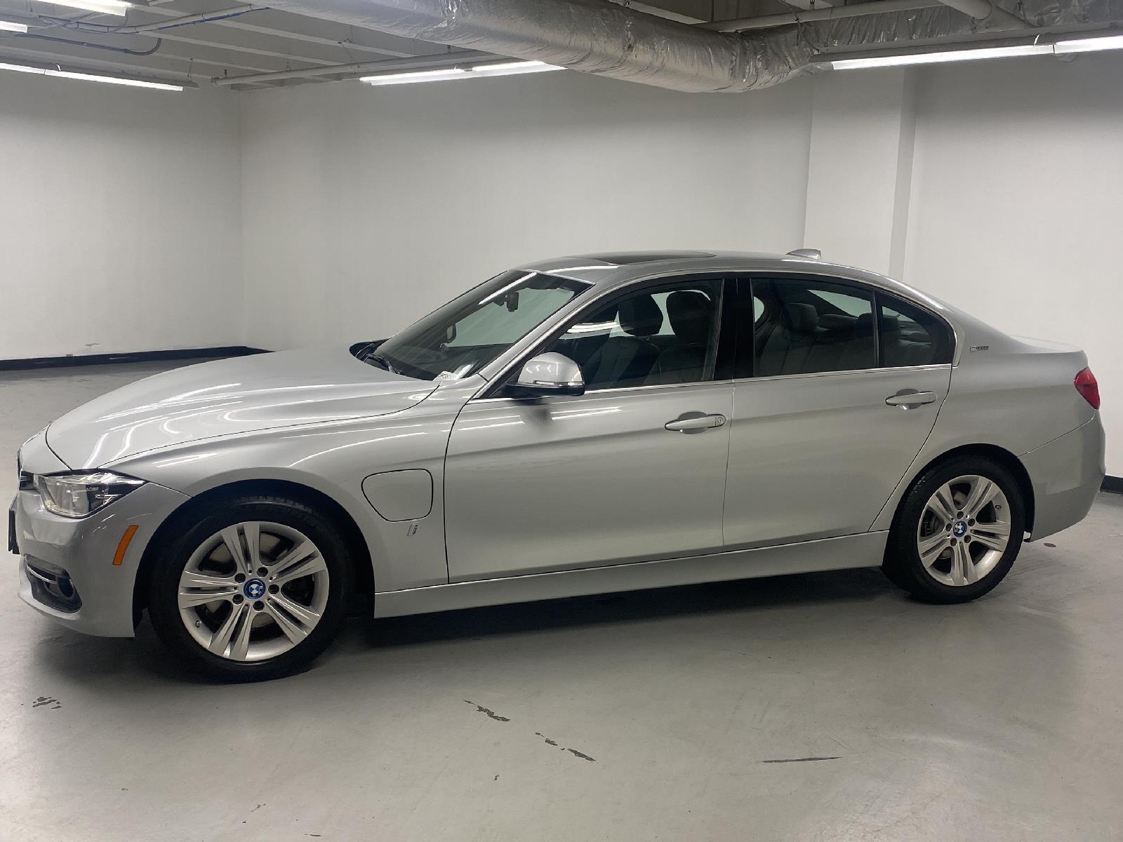 Used 2017 BMW 3 Series 330e with VIN WBA8E1C5XHK895320 for sale in Seattle, WA