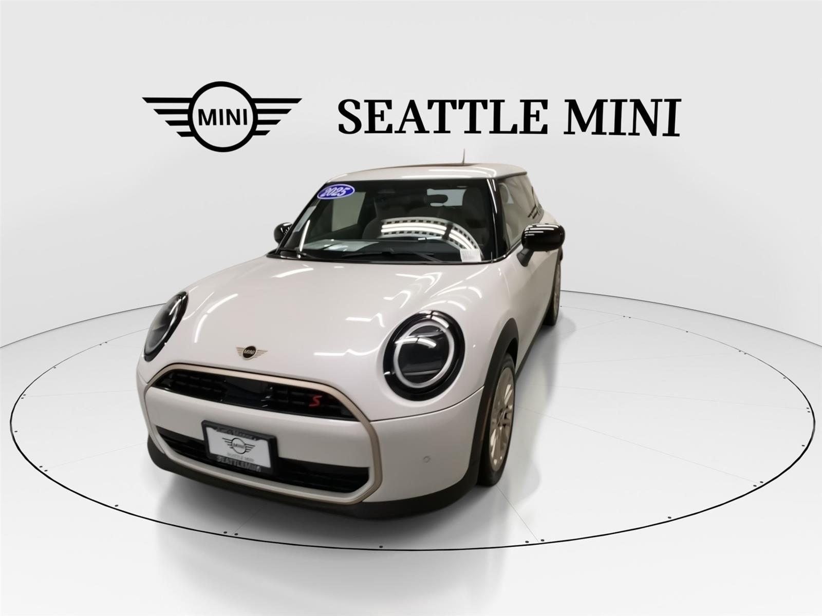 2025 Mini Cooper 2 Door Hardtop S photo 4