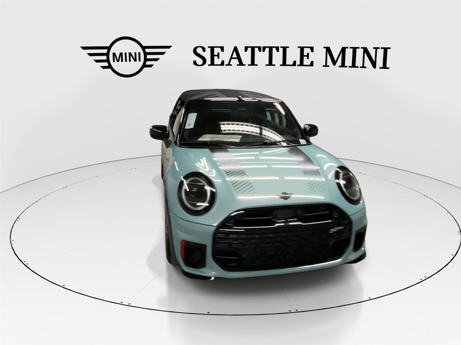 2026 Mini Cooper Convertible Iconic photo 3
