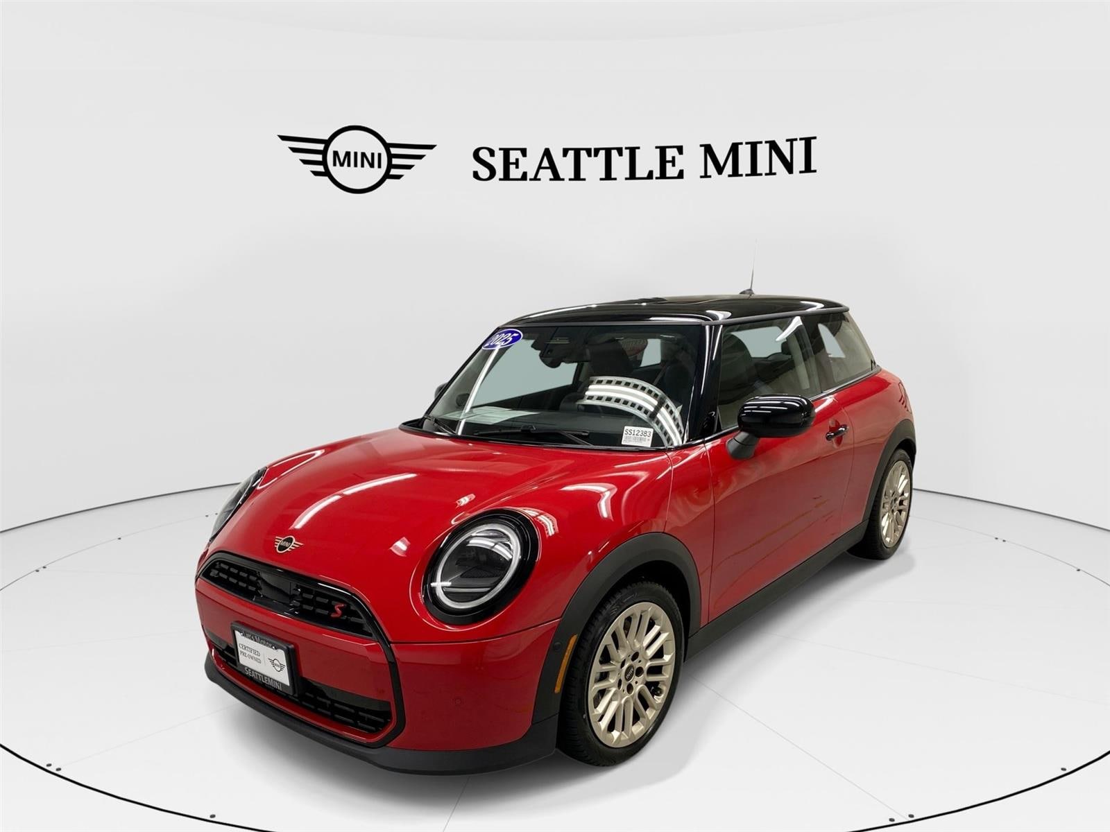 2025 MINI Hardtop 2 Door S's photo