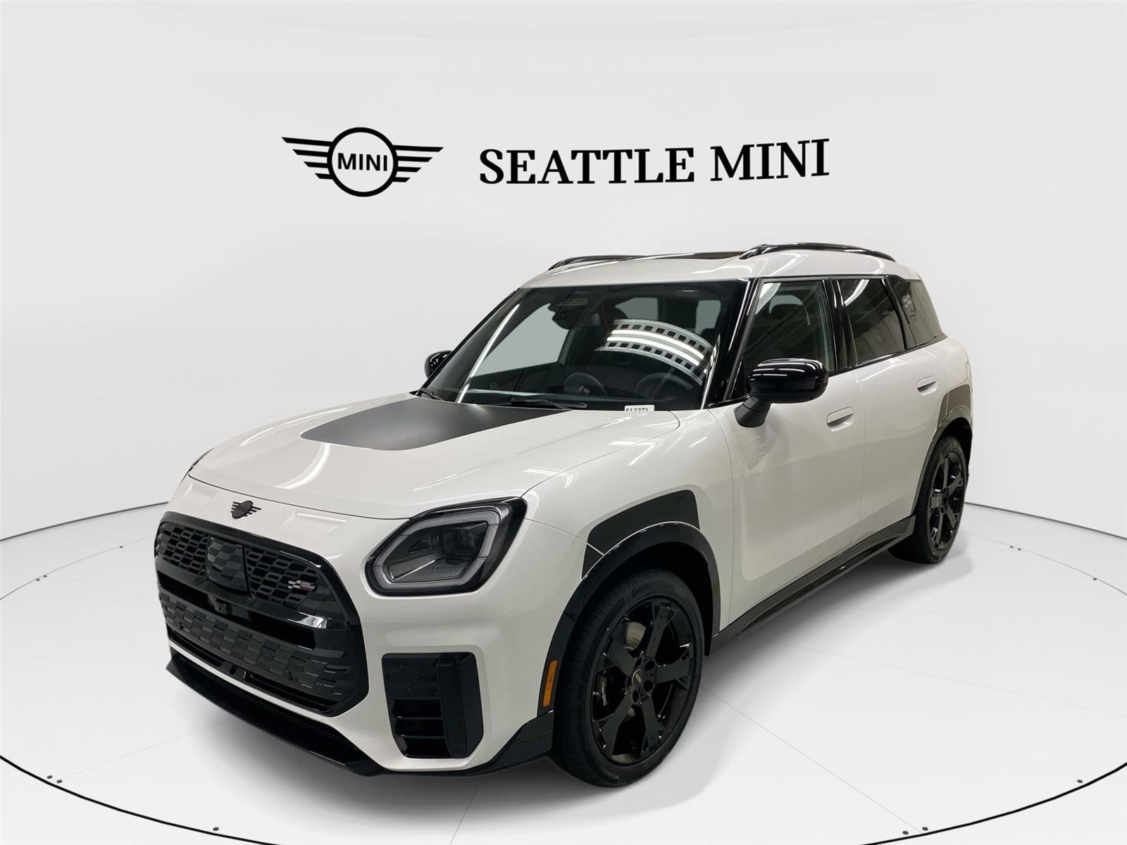 2026 MINI Countryman S's photo
