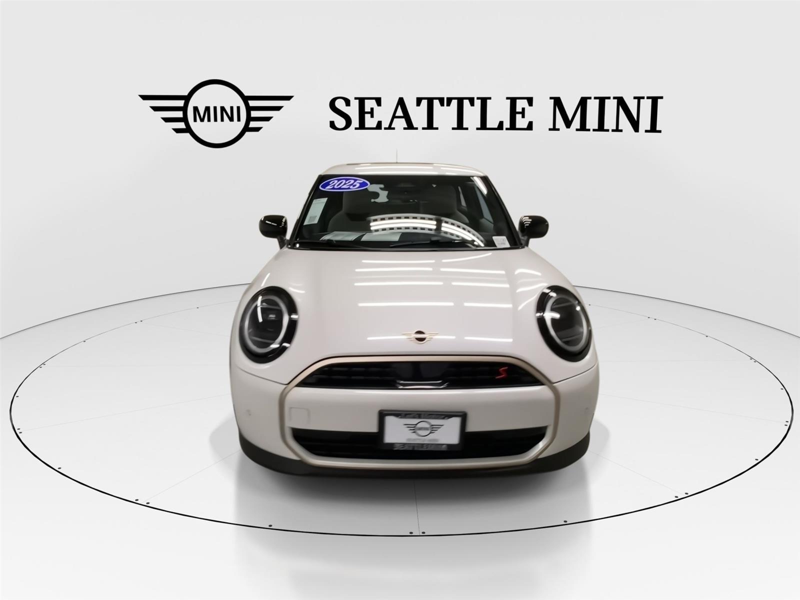 2025 Mini Cooper 2 Door Hardtop S photo 3