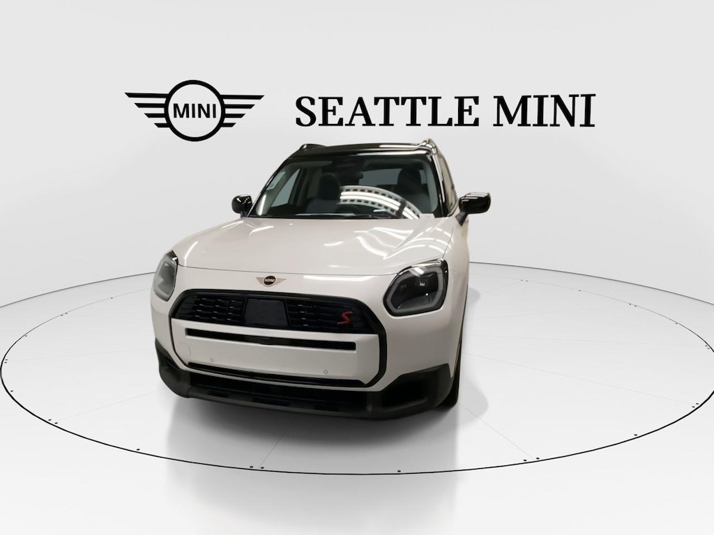 New 2025 MINI Countryman Iconic SUV