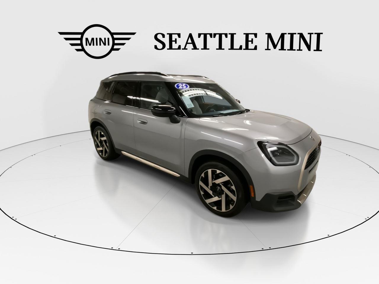 2025 Mini Countryman ALL4 S photo 2