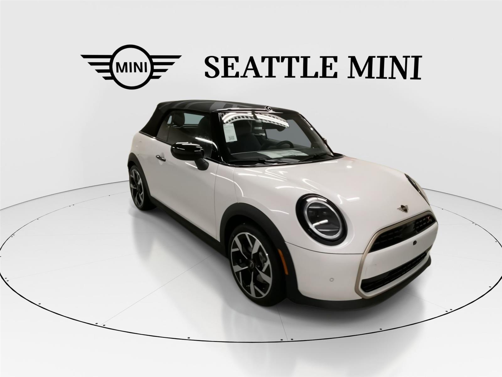 2026 Mini Cooper Convertible Iconic photo 2
