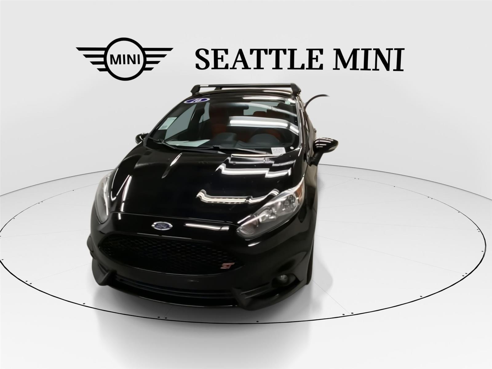 2016 Ford Fiesta ST photo 3