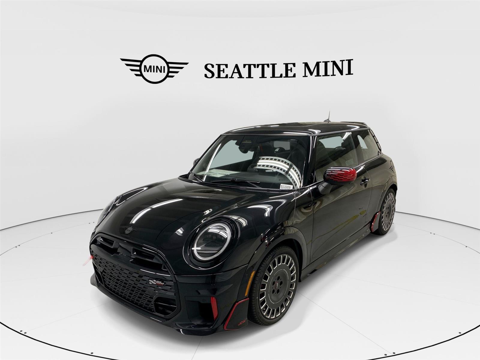 2026 MINI Hardtop 2 Door John Cooper Works's photo