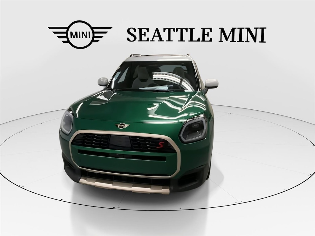 New 2025 MINI Countryman Iconic SUV