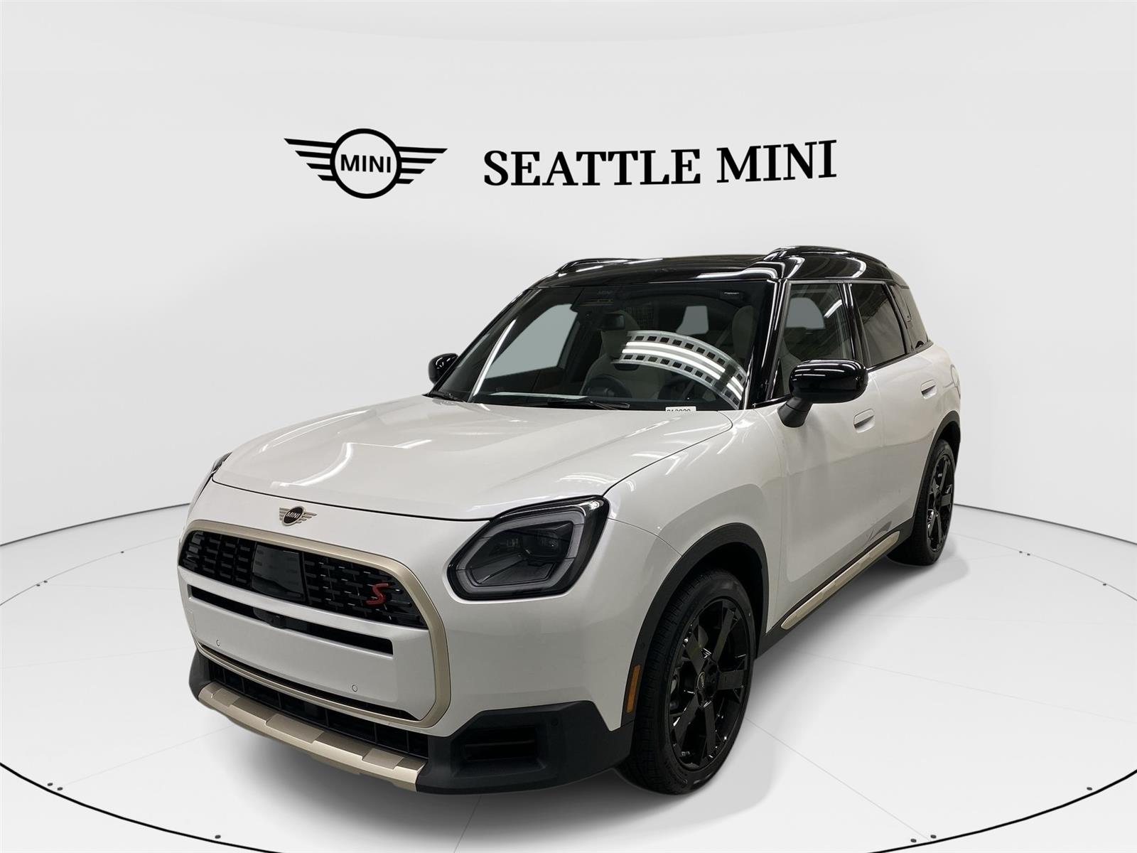 2025 MINI Countryman Iconic