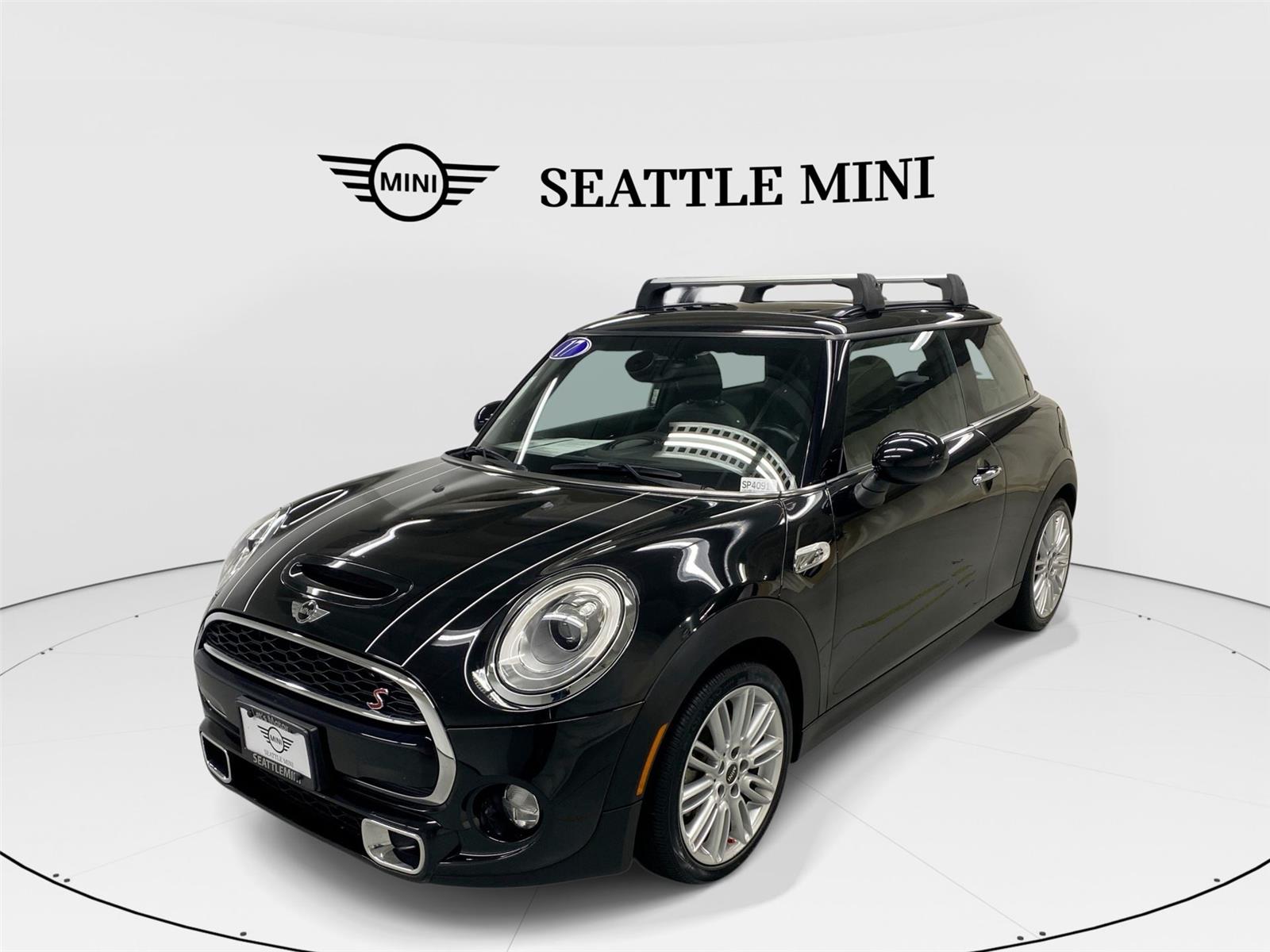 2017 MINI Cooper S's photo