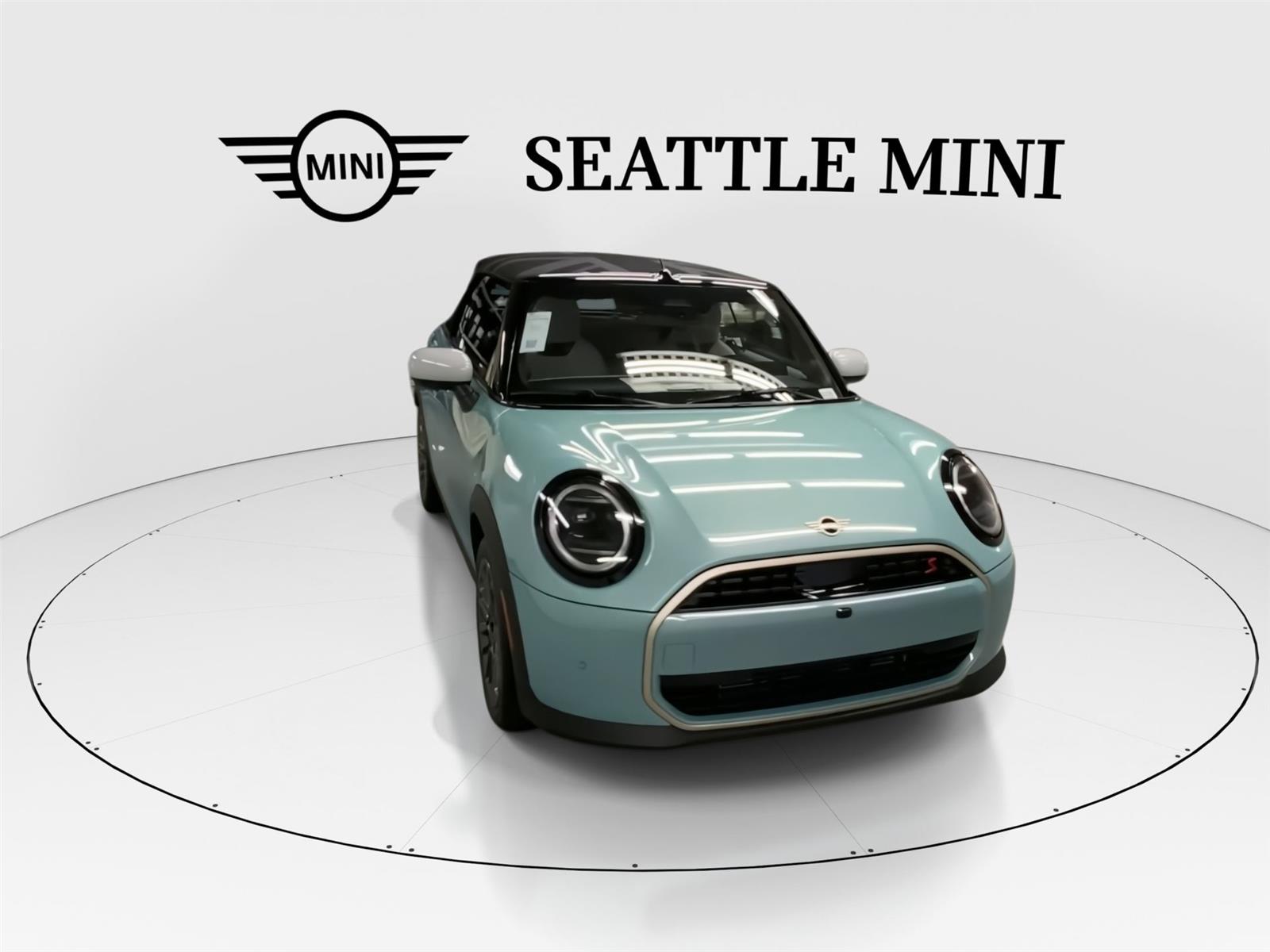 2026 Mini Cooper Convertible Iconic photo 3