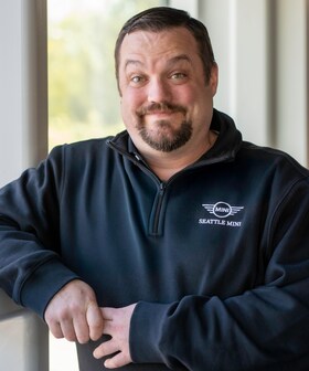 Staff member Nathan Parks from 239710813e73