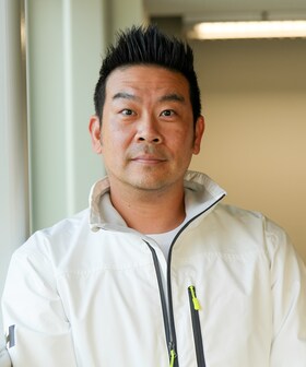 Staff member Peter Liu - 有中文服务 from 4bdc37b21b79