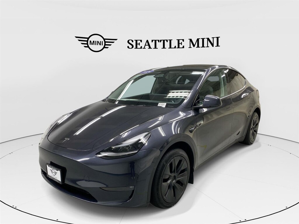Used 2024 Tesla Model Y Long Range SUV