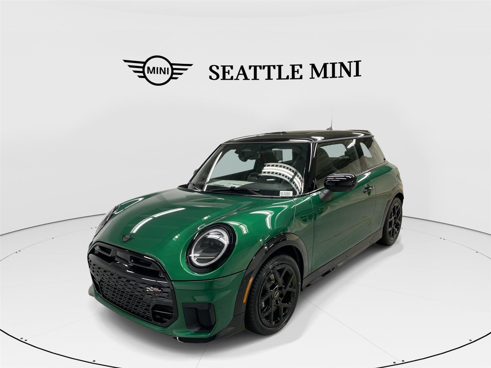 2026 MINI Hardtop 2 Door S's photo