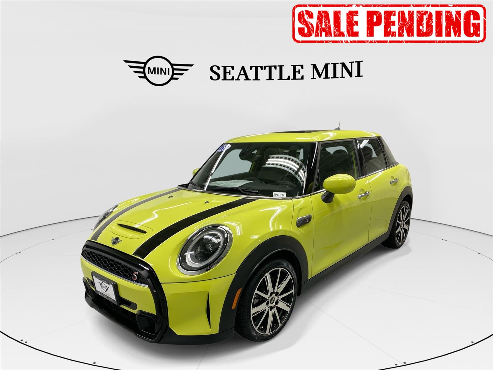 2023 MINI Hardtop 4 Door S's photo