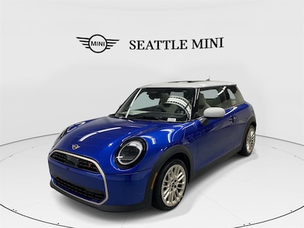 2025 MINI Hardtop 2 Door Iconic Hatchback